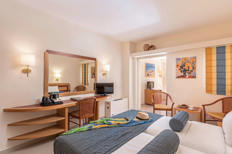 Anissa Beach ●●●●