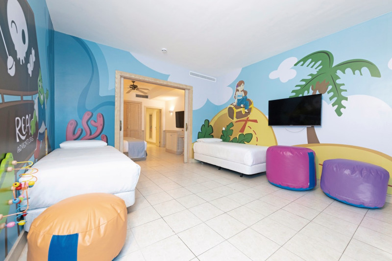 Wohnbeispiel Junior Suite Themed Real Adventure