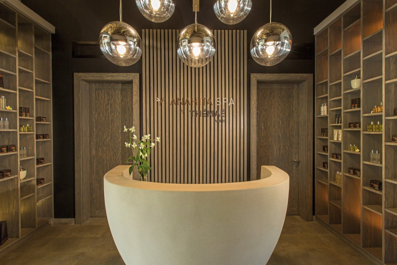 The Bay Club at Anahita ●●●●●