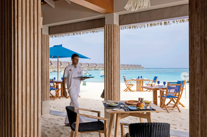 Emerald Faarufushi Resort & Spa