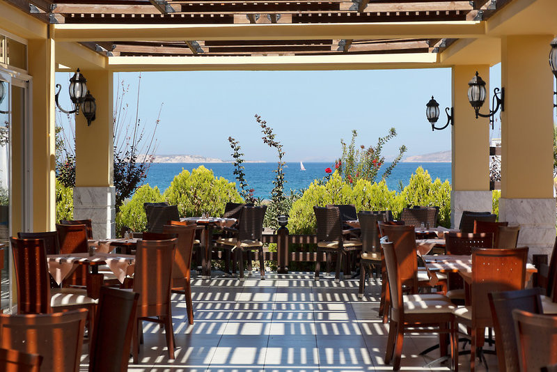 Gaia Royal Hotel ●●●●