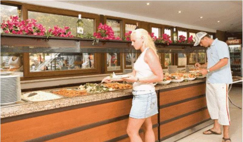 Selenium Hotel ●●●○