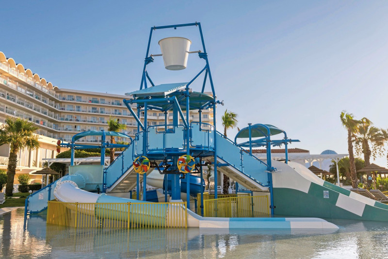 Pegasos Deluxe Beach Hotel ●●●●●