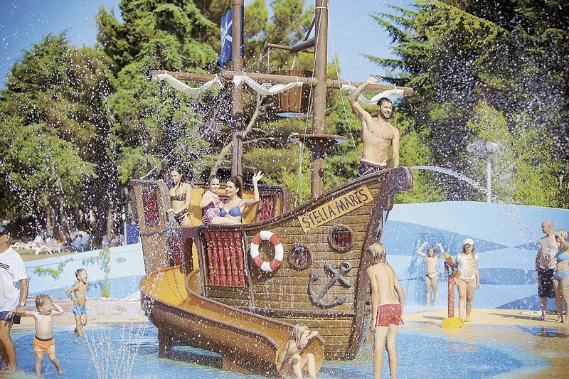 Apartments Amfora Plava Laguna ●●●○