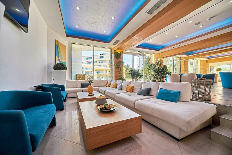 Bilyana Beach Hotel ●●●●