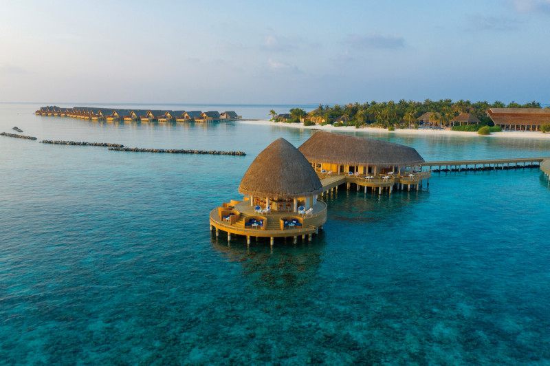 Emerald Faarufushi Resort & Spa