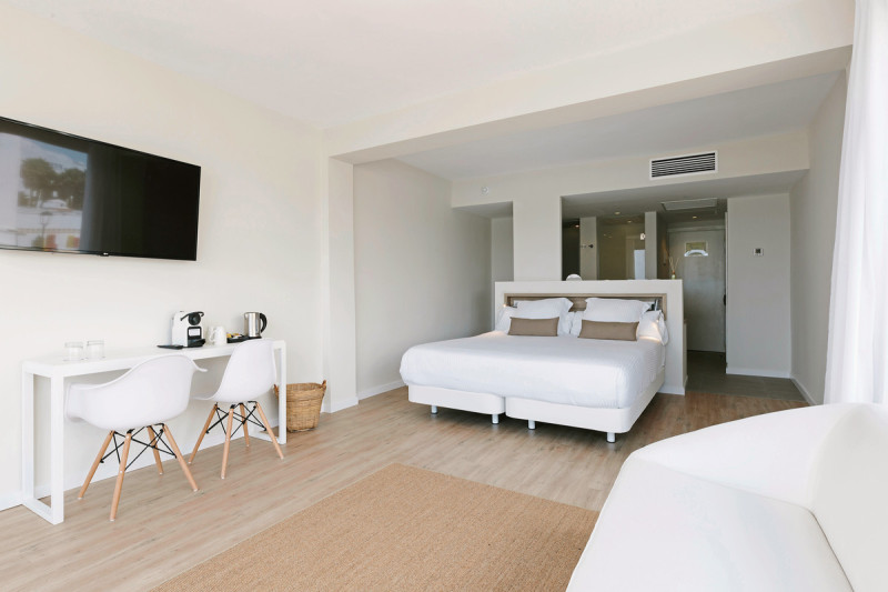 Wohnbeispiel Juniorsuite frontaler Meerblick