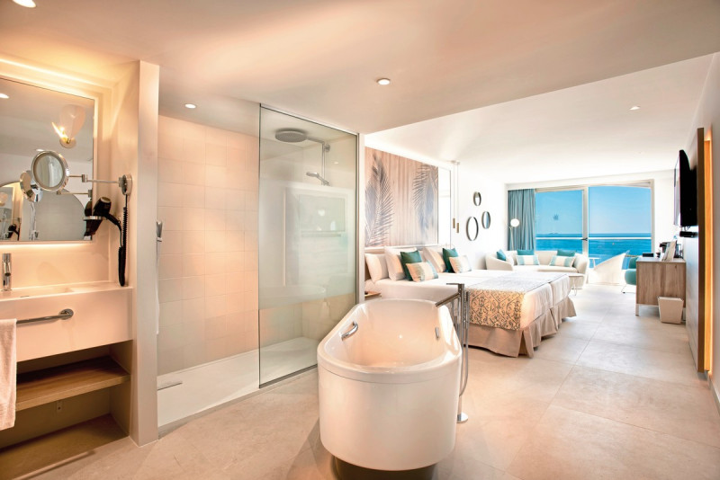 Wohnbeispiel Juniorsuite Platinum Meerblick
