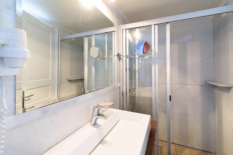 Antinea Suites & Spa Hotel ●●●●