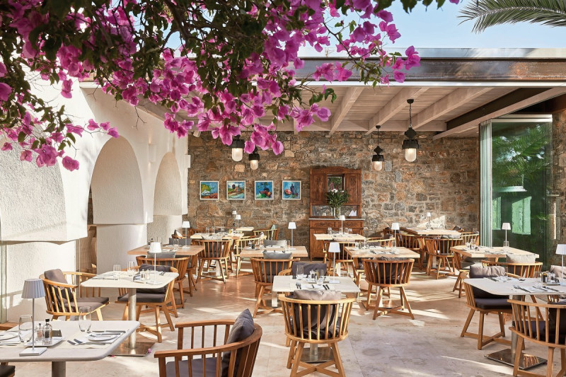 St. Nicolas Bay Resort Hotel & Villas ●●●●●