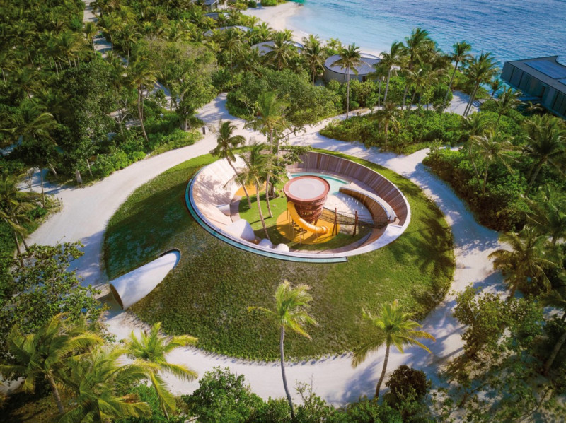 The Ritz-Carlton Maldives, Fari Islands ●●●●●●