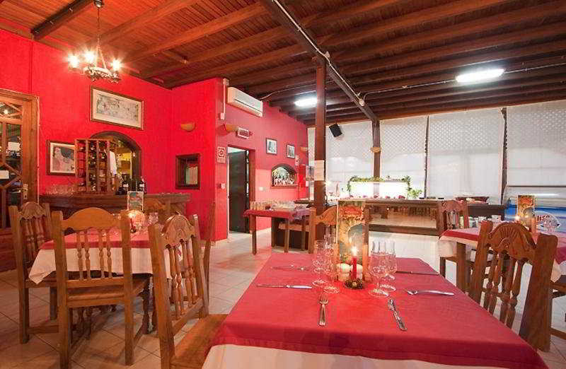 Bungalows Playa Limones ●●●