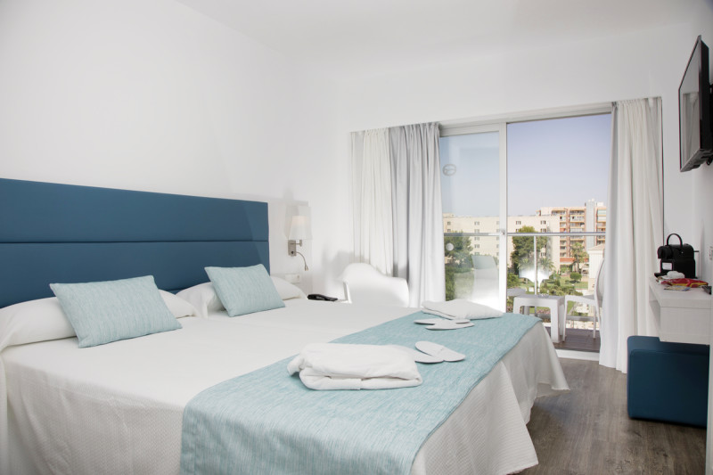 Wohnbeispiel Doppelzimmer Poolblick