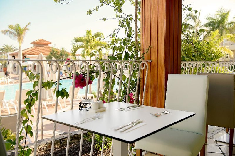 R2 Buganvilla Hotel & Spa ●●●●