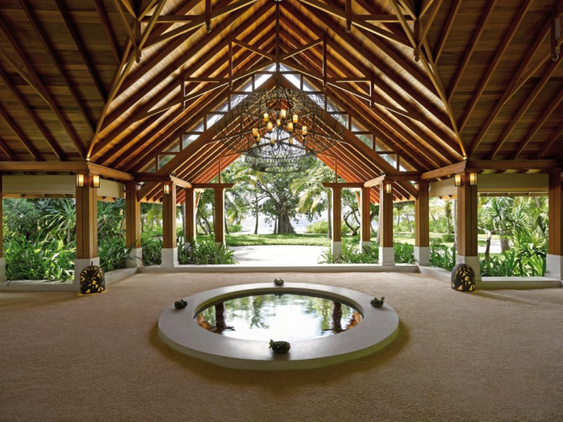 Dusit Thani Maldives ●●●●●