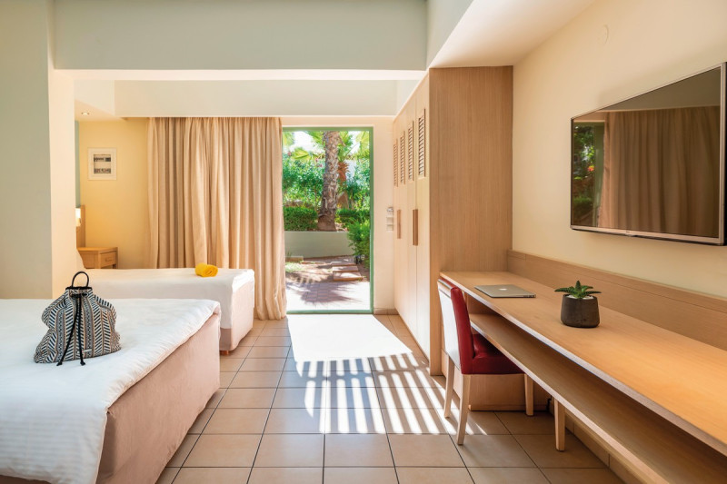 Star Beach Village ●●●●