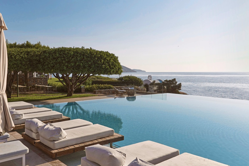 St. Nicolas Bay Resort Hotel & Villas ●●●●●