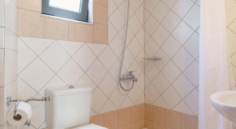 Sunrise Suites ●●