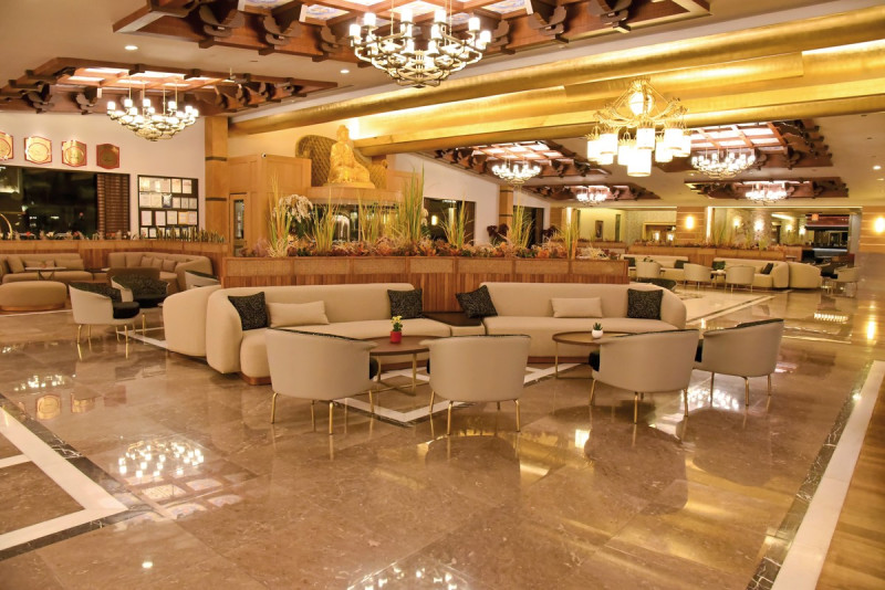 Royal Dragon Hotel