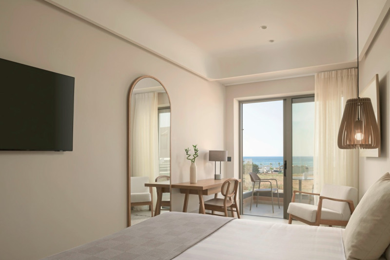 Paralos Venus Suites