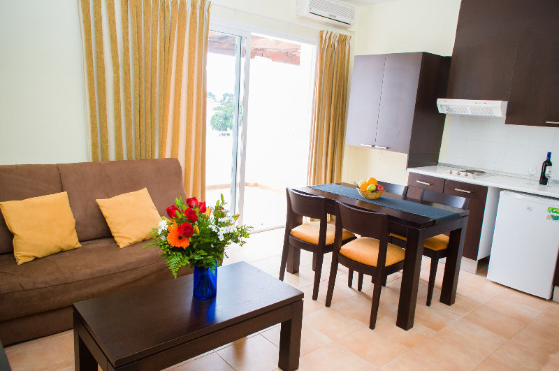 Vista Alegre ●●●○