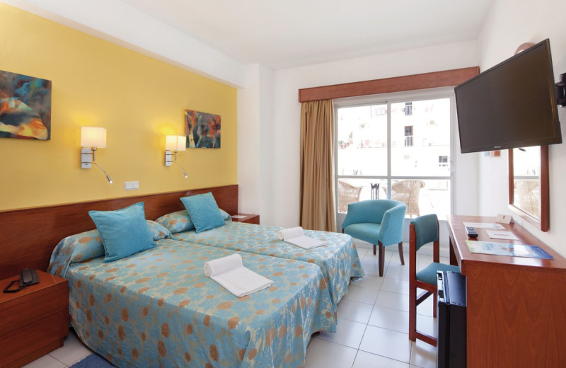 JS Miramar ●●●○