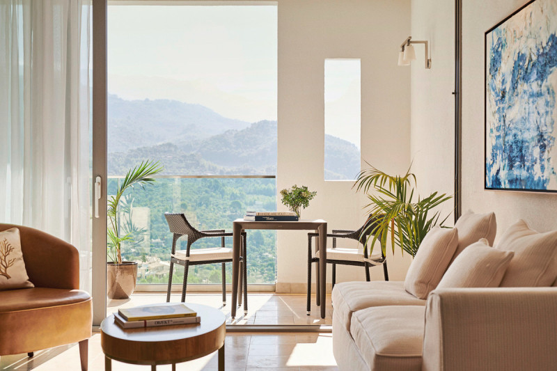 Premium Tramuntana Mountain View