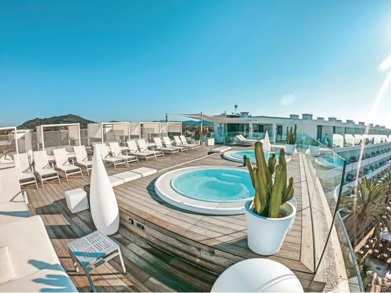 Marins Playa ●●●●