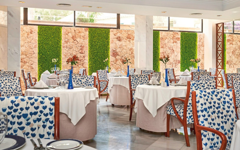 Serrano Palace ●●●●○