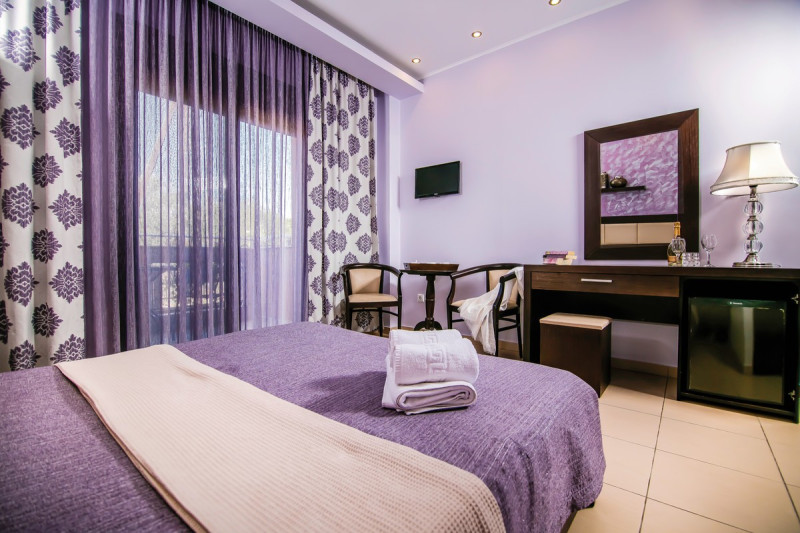 Astir Notos ●●●●