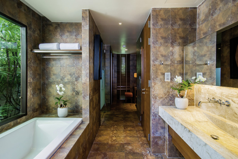 Badbeispiel Pool Villa Suite