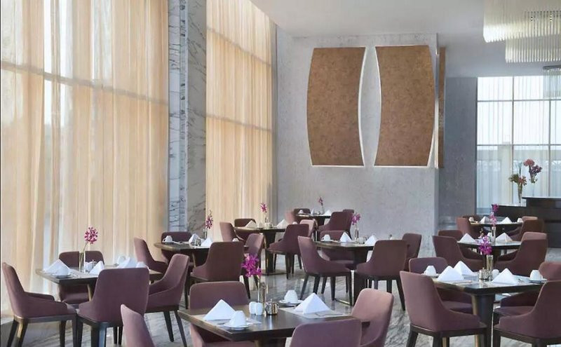 Atana Hotel ●●●●