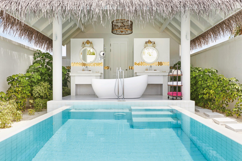 Wohnbeispiel Grand Beach Villa with Pool