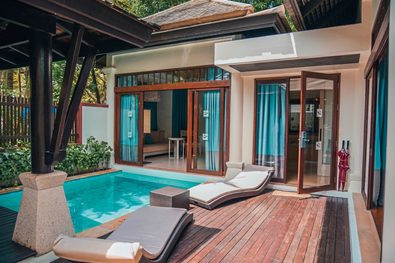 Terrassenbeispiel Pool Villa