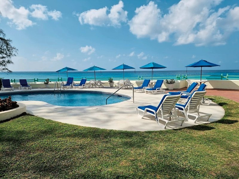 Blue Orchids Beach Hotel ●●●