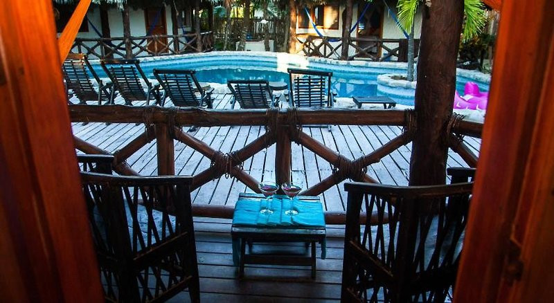 Holbox by Xaloc ●●●○