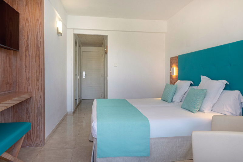 Wohnbeispiel Doppelzimmer frontaler Meerblick My Favourite Club