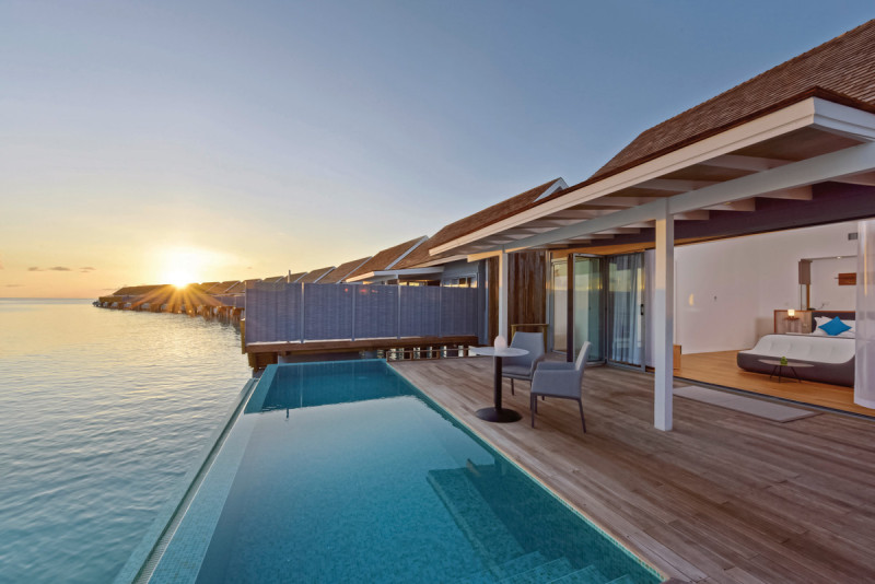 Wohnbeispiel Thundi Water Villa with Pool