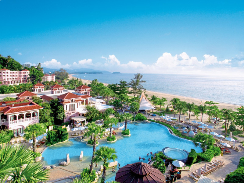 Centara Grand Beach Resort Phuket