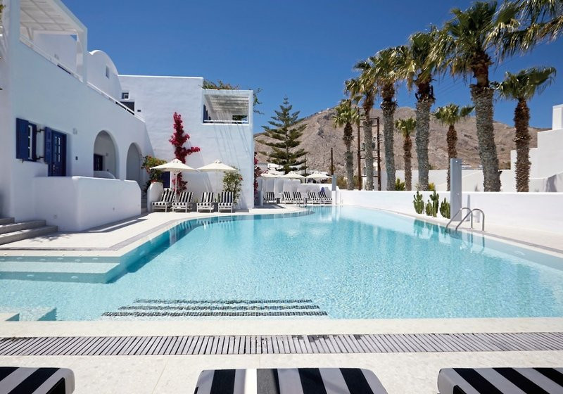 Kouros Village ●●●●