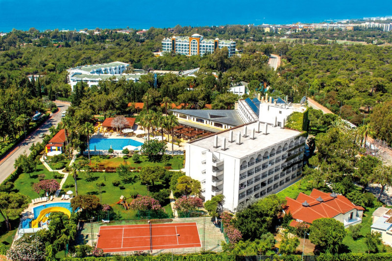 Serra Park Hotel ●●●●