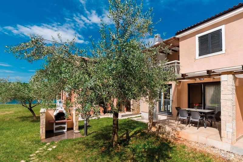 Apartments Amfora Plava Laguna ●●●○