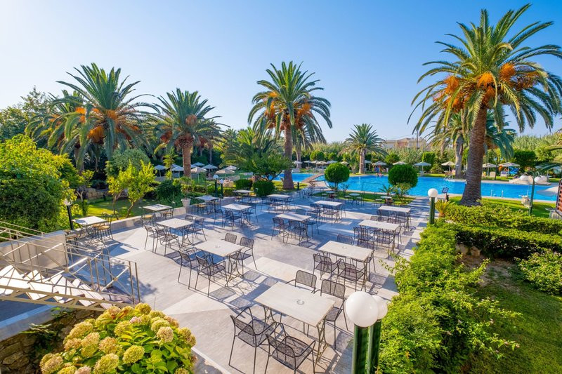 May Beach ●●●●