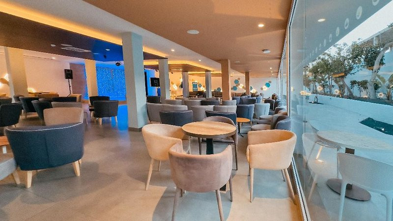 LABRANDA Corralejo Village ●●●●