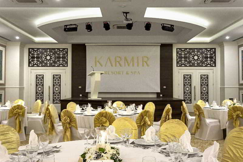 Karmir Resort & Spa ●●●●●