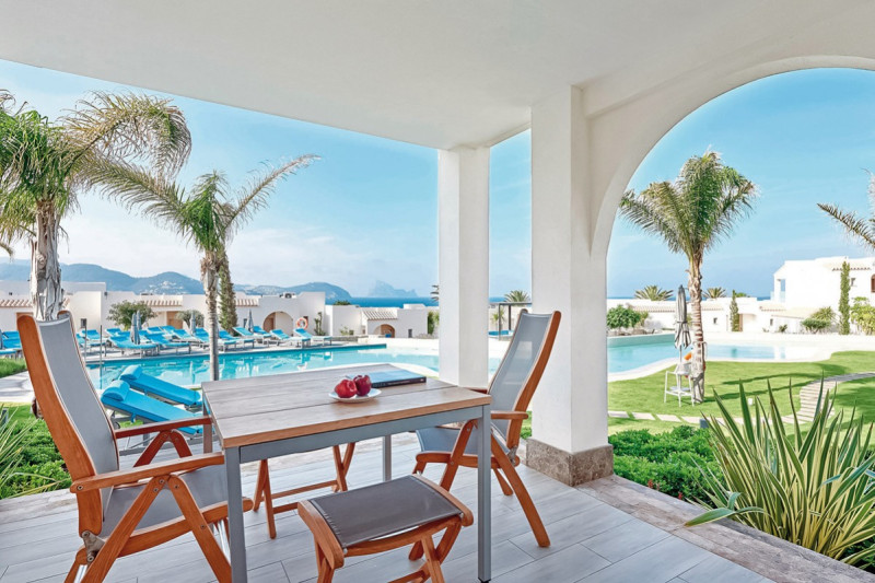 7Pines Resort Ibiza Â· Destination by Hyatt ●●●●●