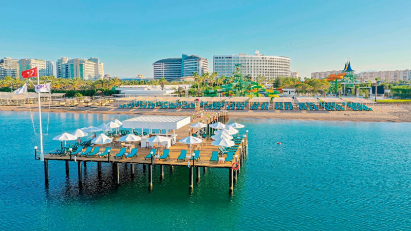 Crystal Centro Pearl Collection