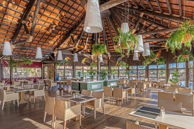 Elba Sara Beach & Golf Resort