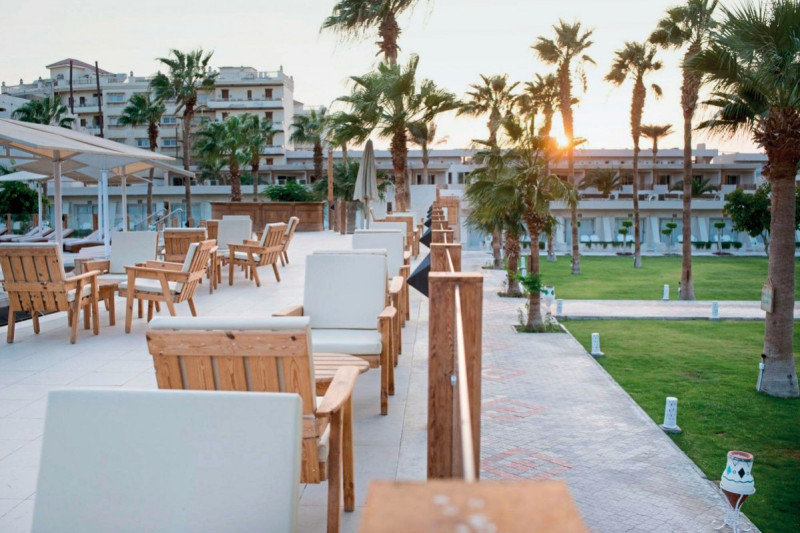 Meraki Resort ●●●●