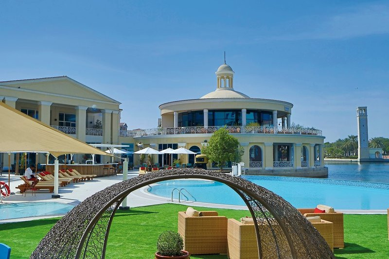 Millennium Lakeview Hotel ●●●●
